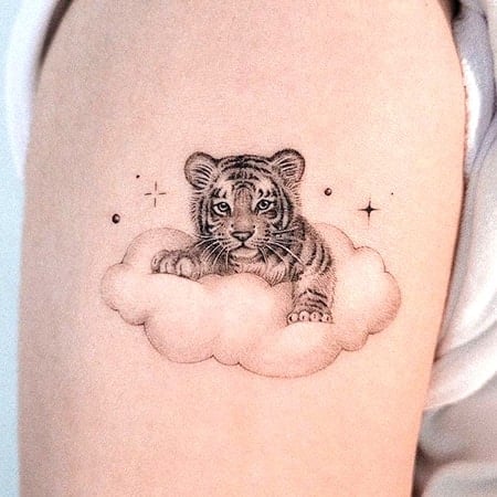 Lindo tatuaje de tigre