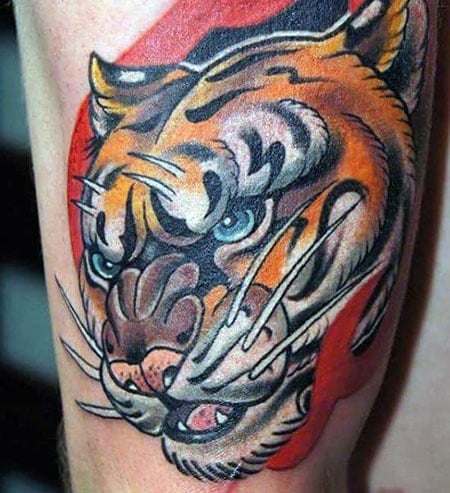 Tatuaje de tigre tradicional estadounidense