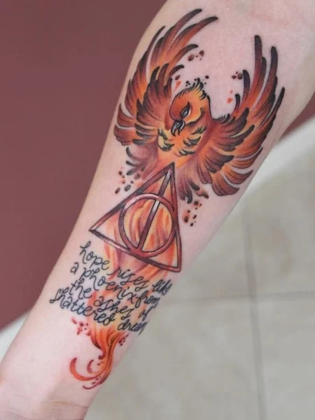 Tatuaje fenix de Harry Potter